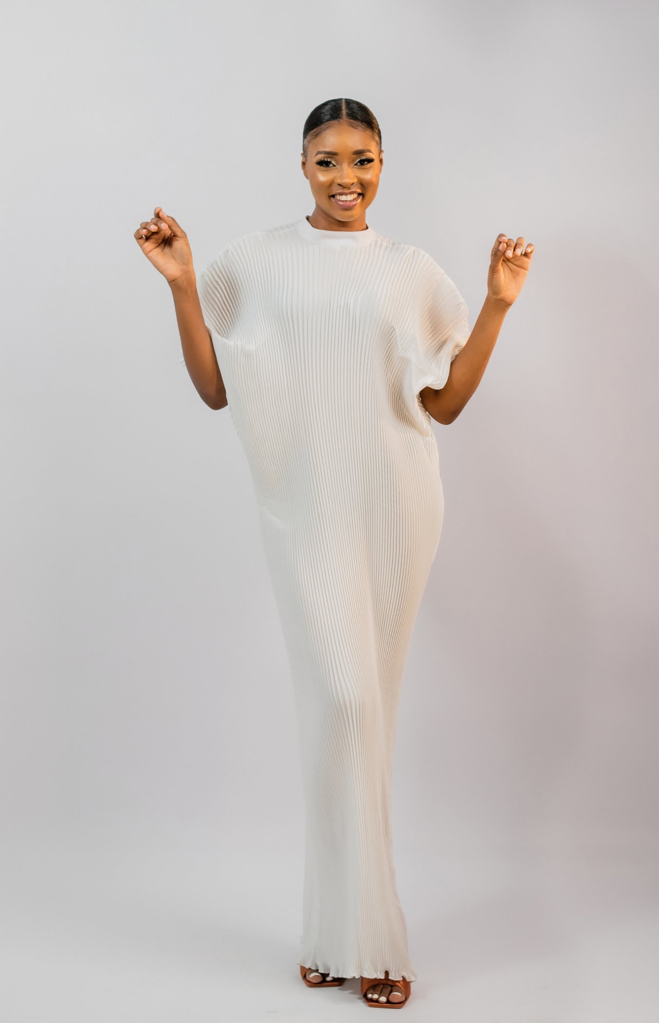 Pleated Maxi image 3