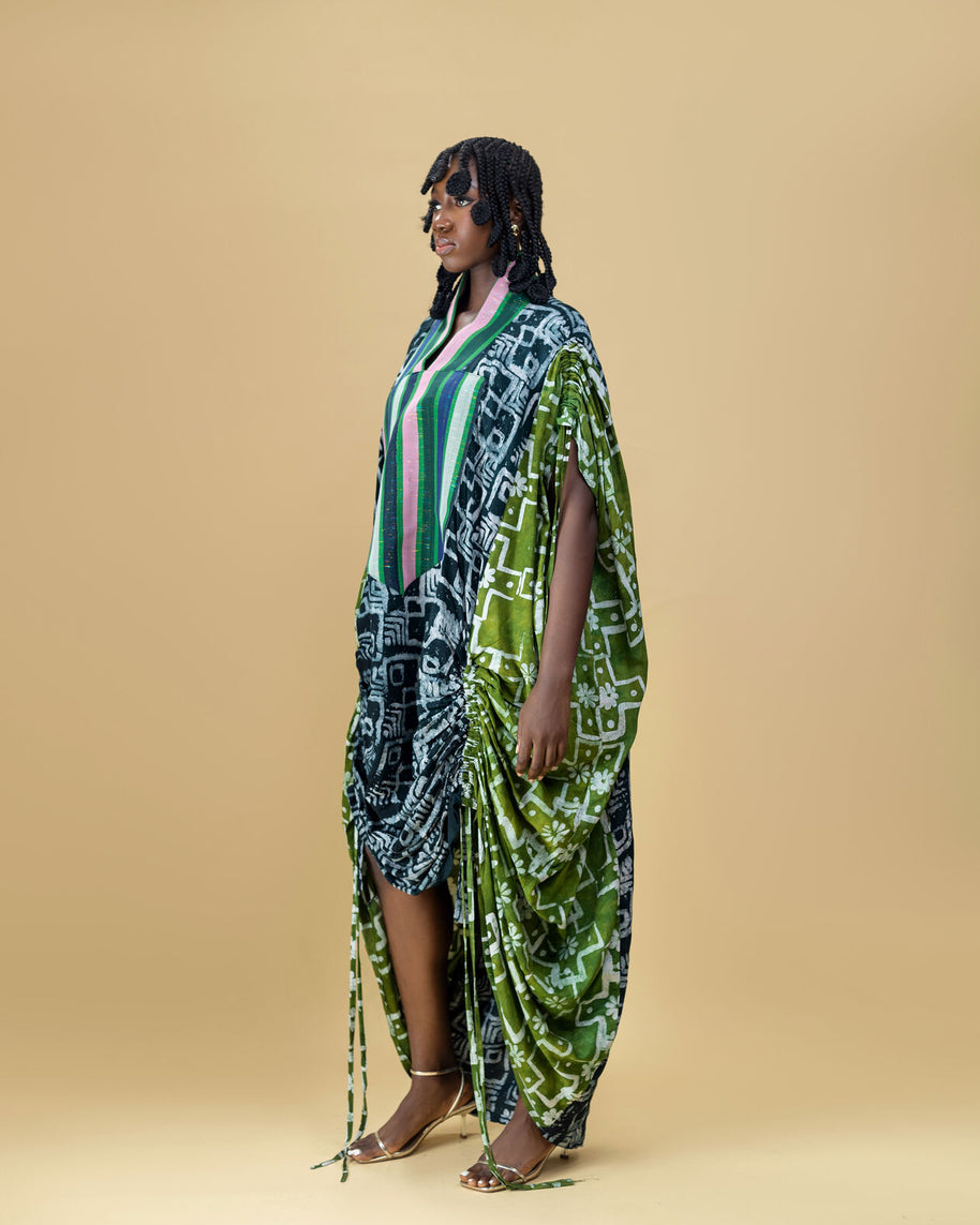 Lola Adire Bubu