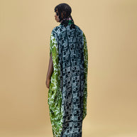 Lola Adire Bubu